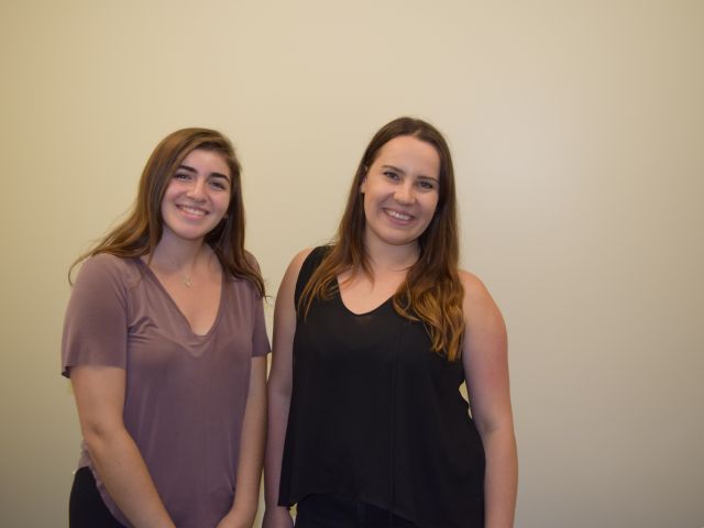 intern and mentor in lab